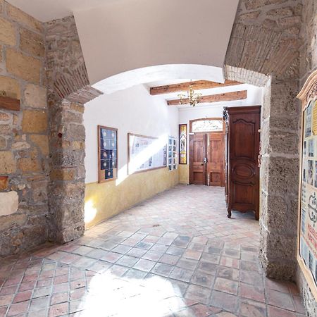 Petit Studio Presbytere Dans L'Eglise นาร์บอนน์ ภายนอก รูปภาพ