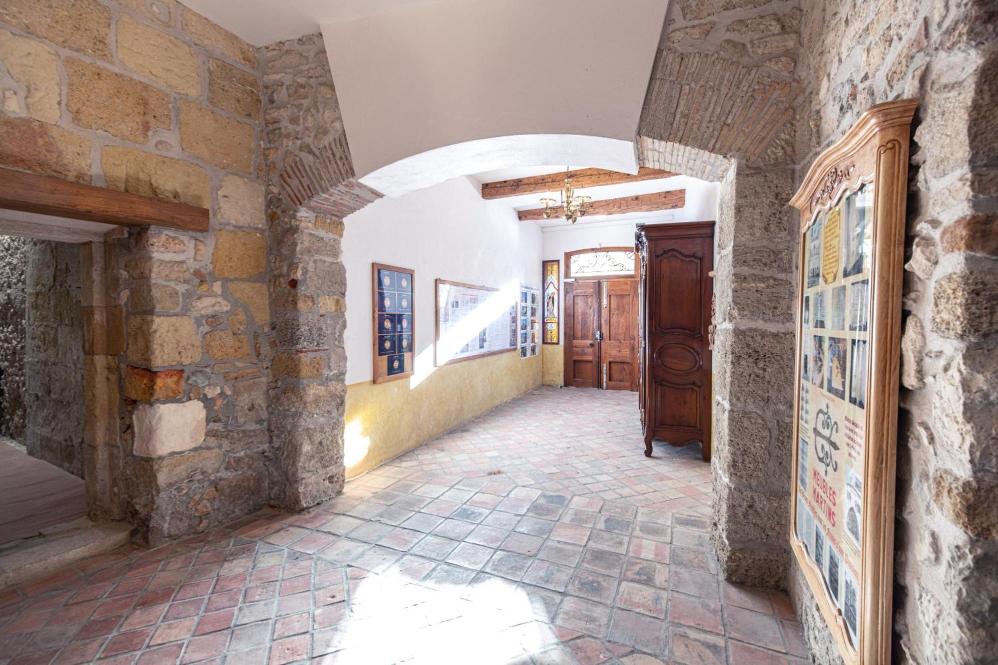 Petit Studio Presbytere Dans L'Eglise นาร์บอนน์ ภายนอก รูปภาพ